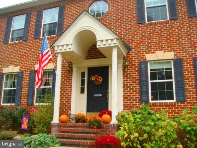 3670 Chaneyville Road Owings, MD 20736 - Photo 2 of 30 Entrance / Foyer