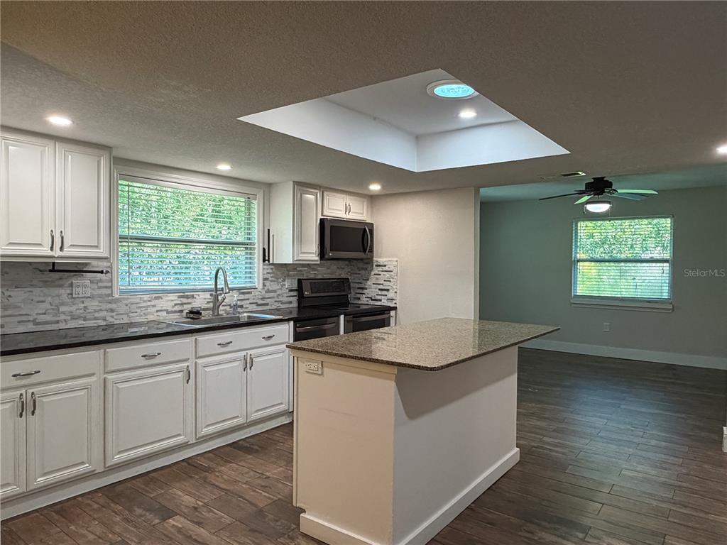 14715 Bayonne Road Orlando, FL 32832 - Photo 13 of 30