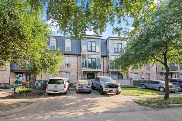 $267,675 | 2425 Underwood Street, Unit 360, Houston, TX 77030