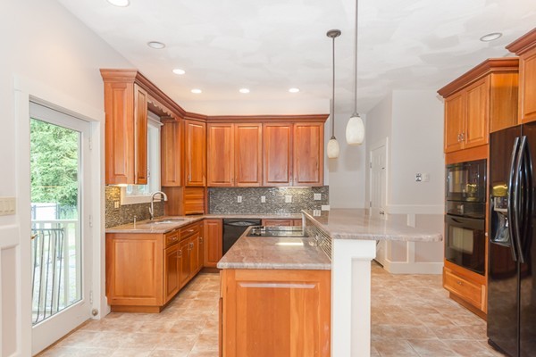 59 Paradise Road Ipswich, MA 01938 - Photo 10 of 30 Gallery Image 10