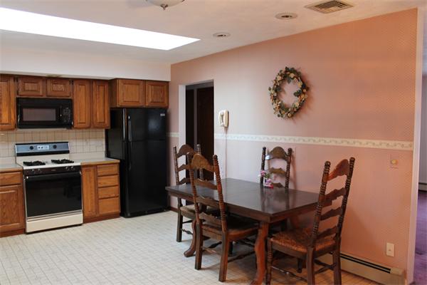 50 Valentine Road Arlington, MA 02476 - Photo 6 of 22