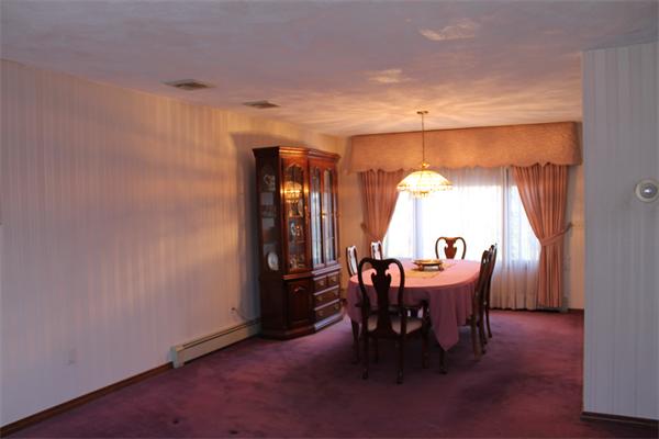 50 Valentine Road Arlington, MA 02476 - Photo 7 of 22
