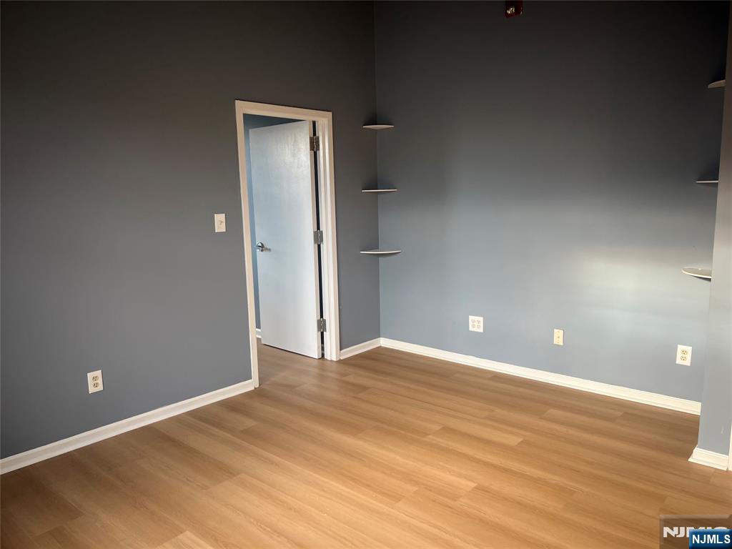 250 Park Avenue, Unit 2 East Rutherford, NJ 07073 - Photo 6 of 10