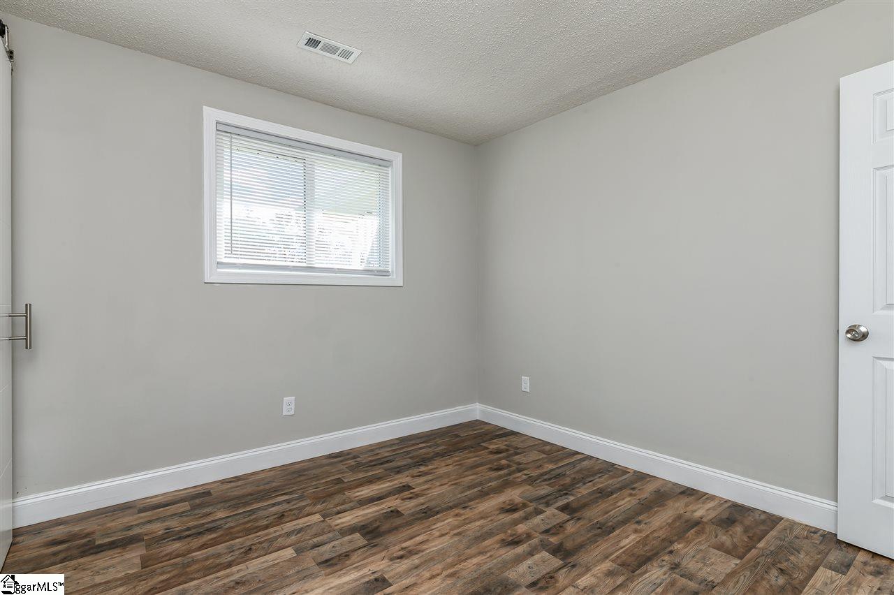 614 Fairview Street Fountain Inn, SC 29644 - Photo 22 of 29
