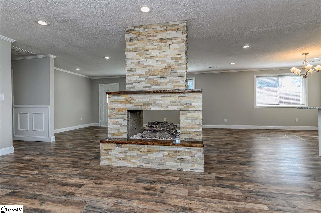 614 Fairview Street Fountain Inn, SC 29644 - Photo 8 of 29