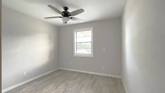 $2,600 | 913 Southeast Browning Avenue, Port St. Lucie, FL 34983