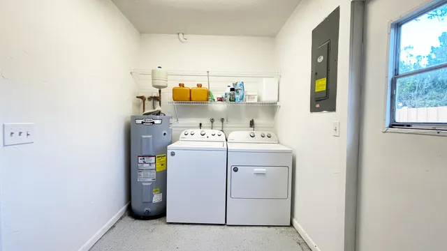 $2,600 | 913 Southeast Browning Avenue, Port St. Lucie, FL 34983