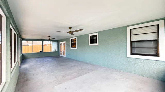 $2,600 | 913 Southeast Browning Avenue, Port St. Lucie, FL 34983