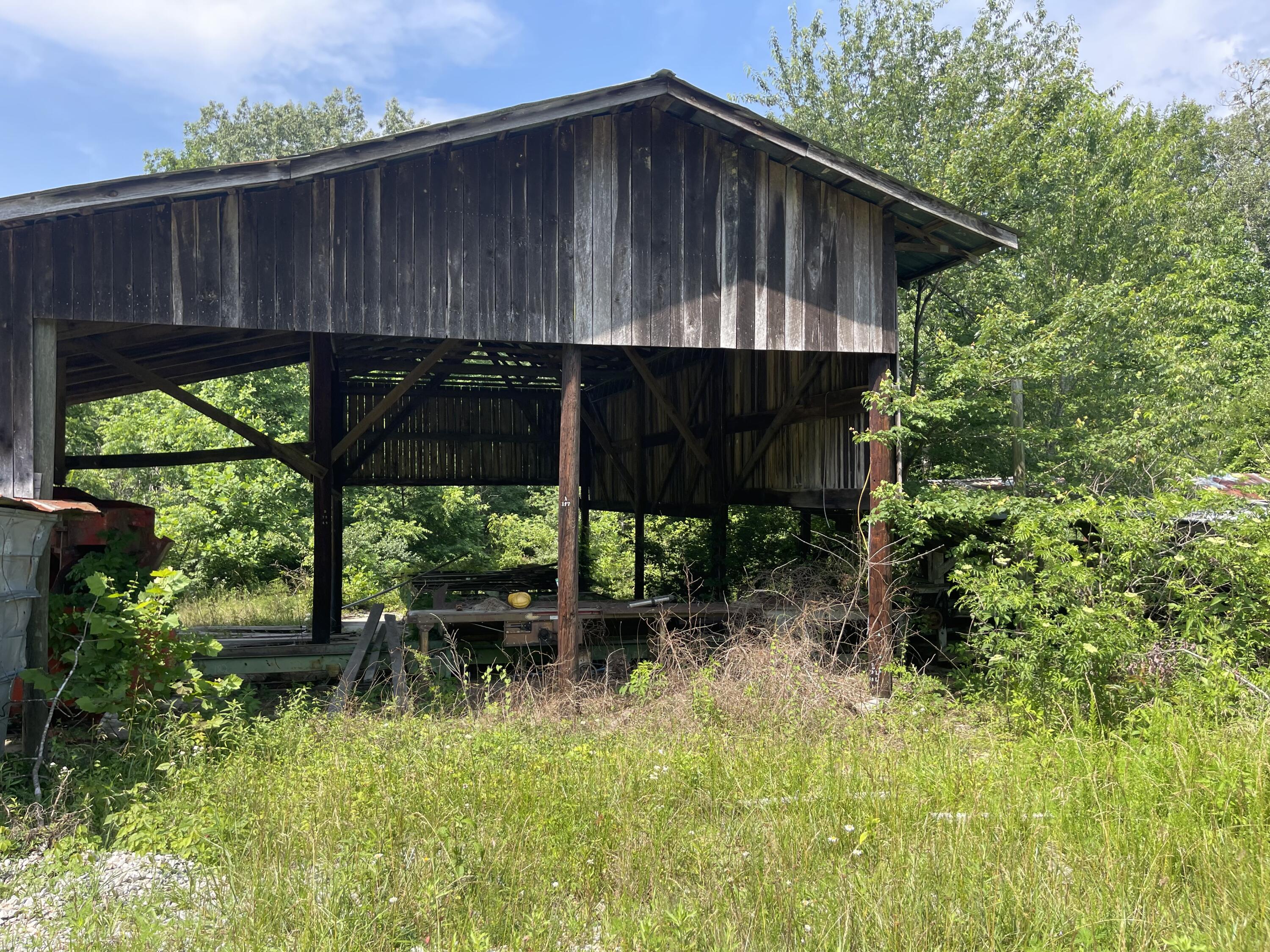 4750 Thomas And Smith Road Pikeville, TN 37367 - Photo 16 of 19 IMG_5767