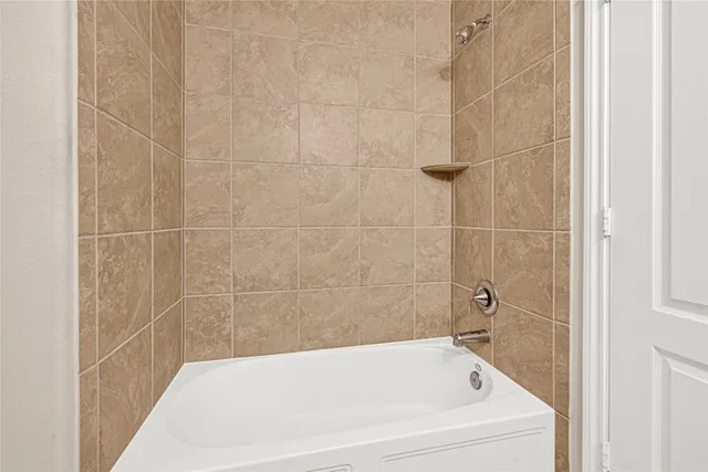 $2,300 | 4943 Ginger Bluff Trail, Katy, TX 77494