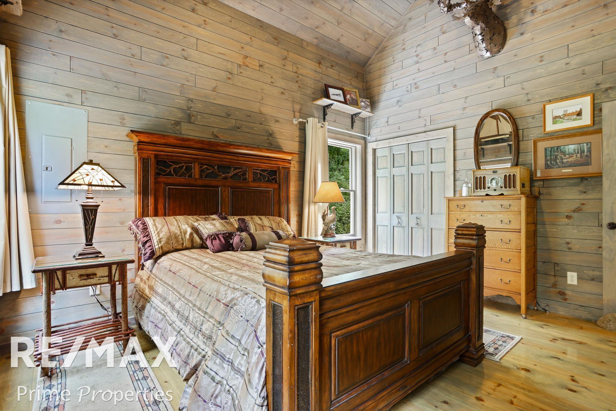 4413 Cottrell Road Vassar, MI 48768 - Photo 18 of 52 50122559-17.JPG