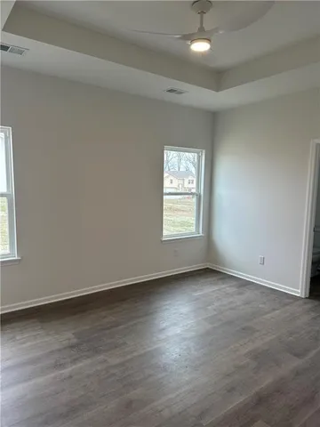 $287,500 | 1302 Northeast Redwood Court, Oak Grove, MO 64075