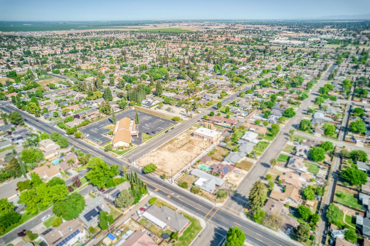 1803 Sunset Avenue Madera, CA 93637 - Photo 20 of 25