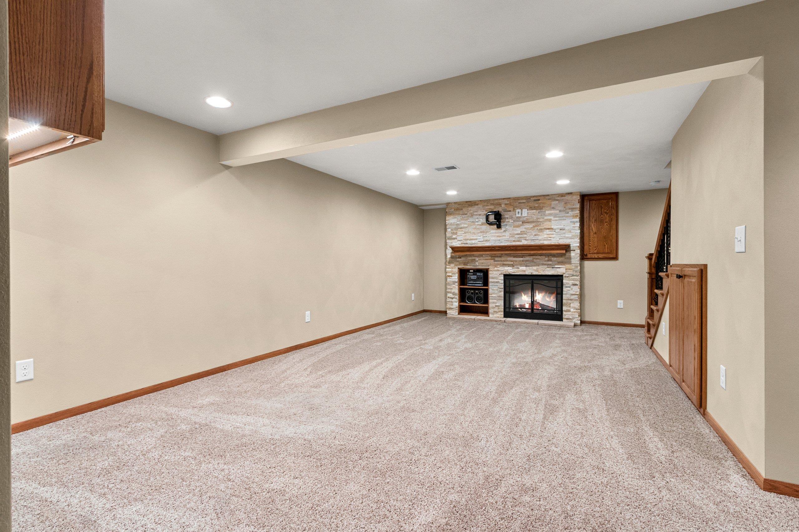 151 Harrys Gateway Appleton, WI 54914 - Photo 48 of 78