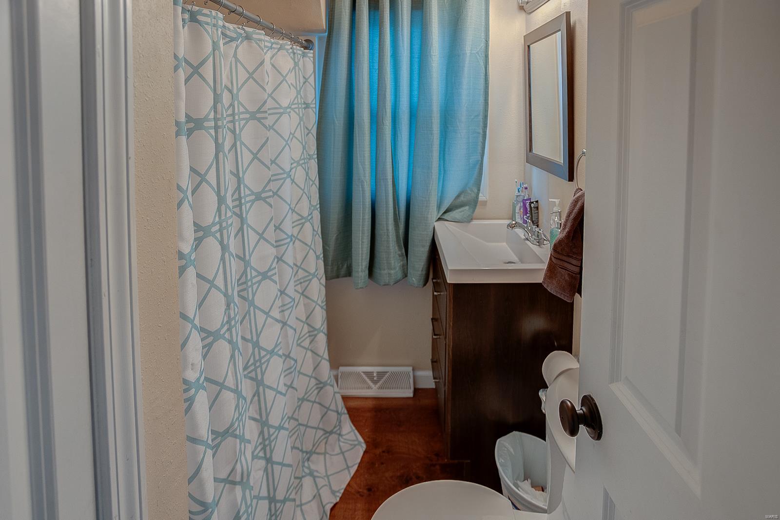 109 South Central Avenue Roxana, IL 62084 - Photo 20 of 32 Gallery Image 20