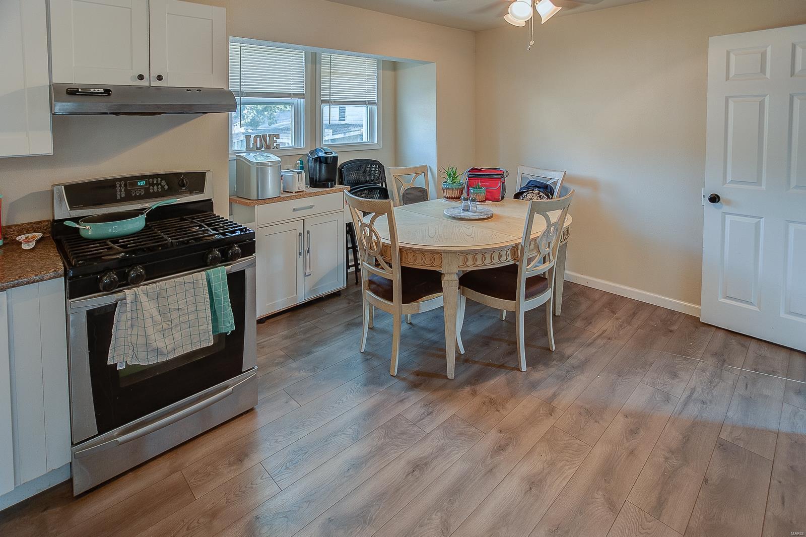 109 South Central Avenue Roxana, IL 62084 - Photo 7 of 32 Gallery Image 7