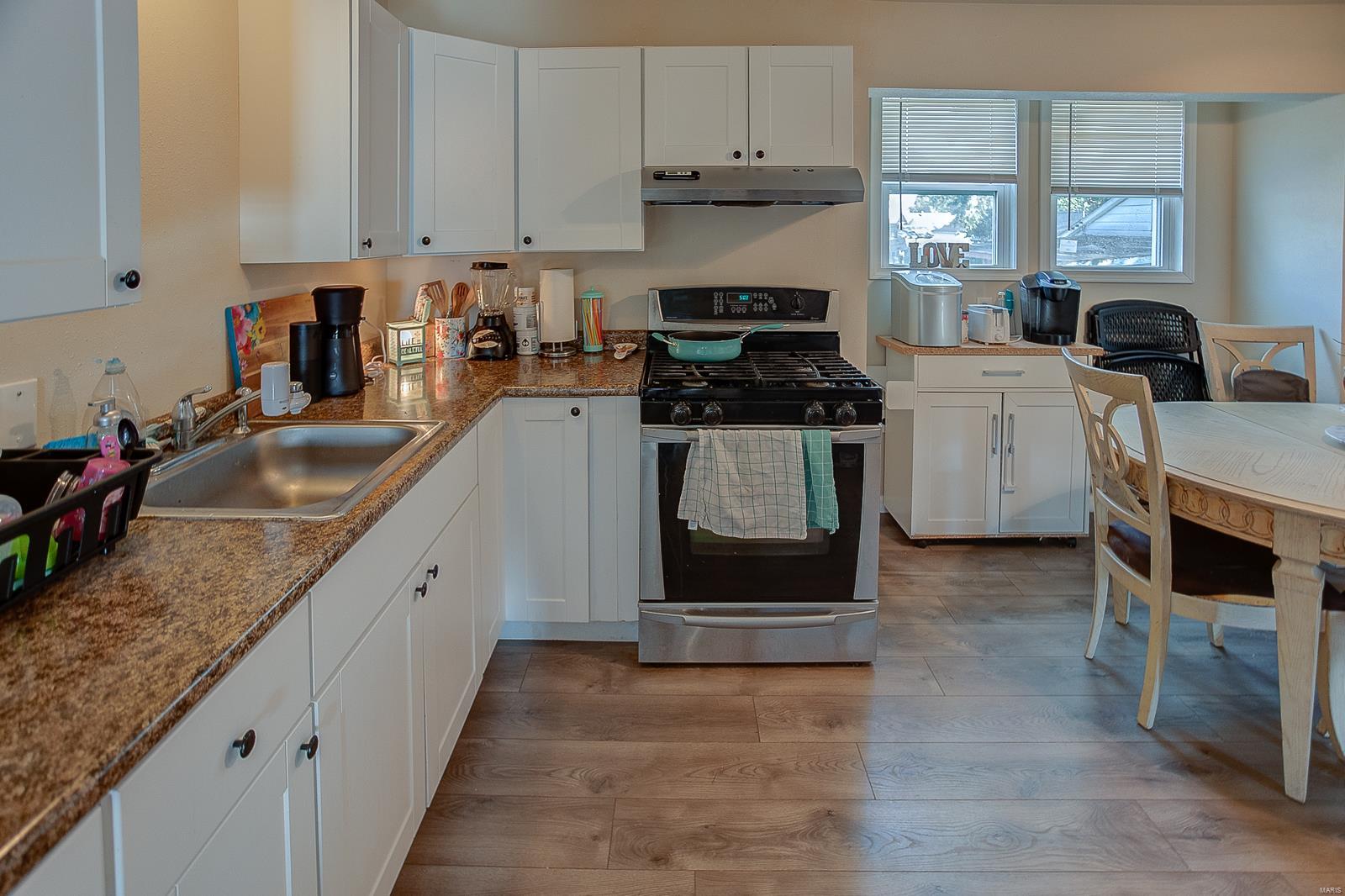 109 South Central Avenue Roxana, IL 62084 - Photo 8 of 32 Gallery Image 8