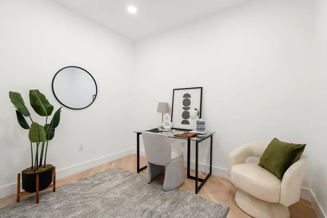 $1,832,634 | 16 Stearns Road, Unit 301, Wellesley, MA 02482