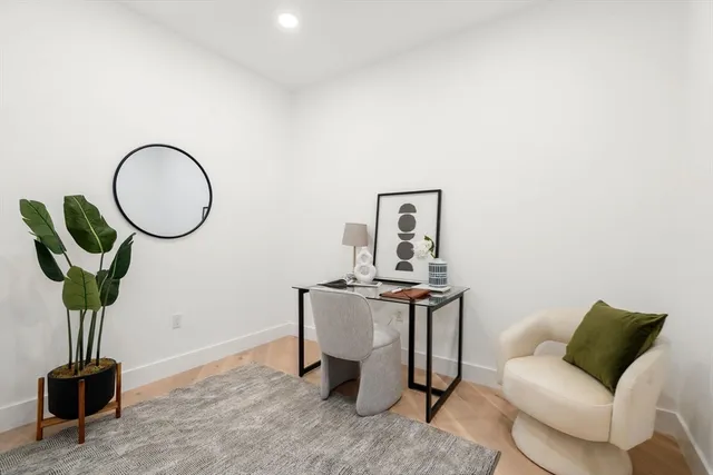 $1,832,634 | 16 Stearns Road, Unit 301, Wellesley, MA 02482