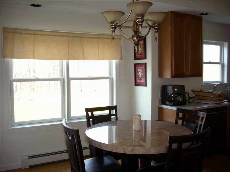 684 Middle Road Dresden, ME 04342 - Photo 4 of 14 Kitchen.