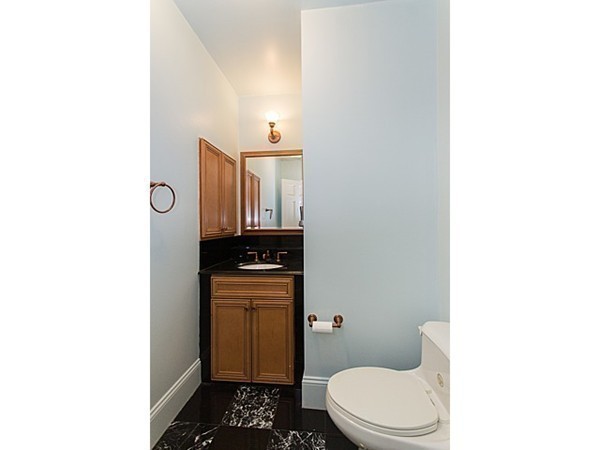64 University Road, Unit 2 Brookline, MA 02446 - Photo 20 of 28 Gallery Image 20