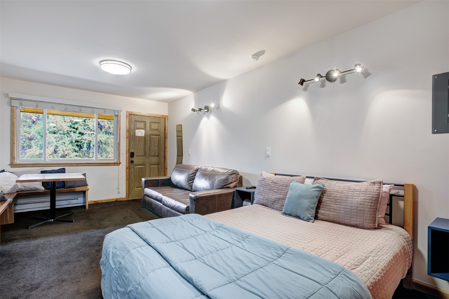 110 Sawmill Road, Unit 7D Breckenridge, CO 80424 - Photo 13 of 26 Gallery Image 13