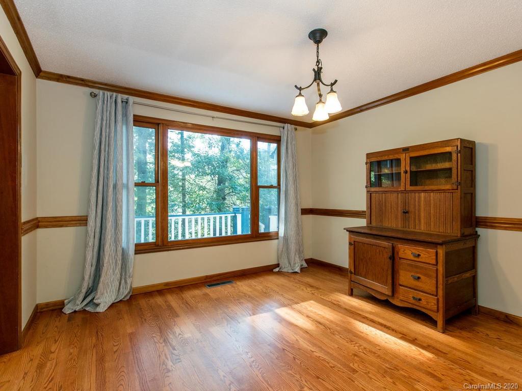 44 Wrights Cove Road Fairview, NC 28730 - Photo 14 of 37 Gallery Image 14