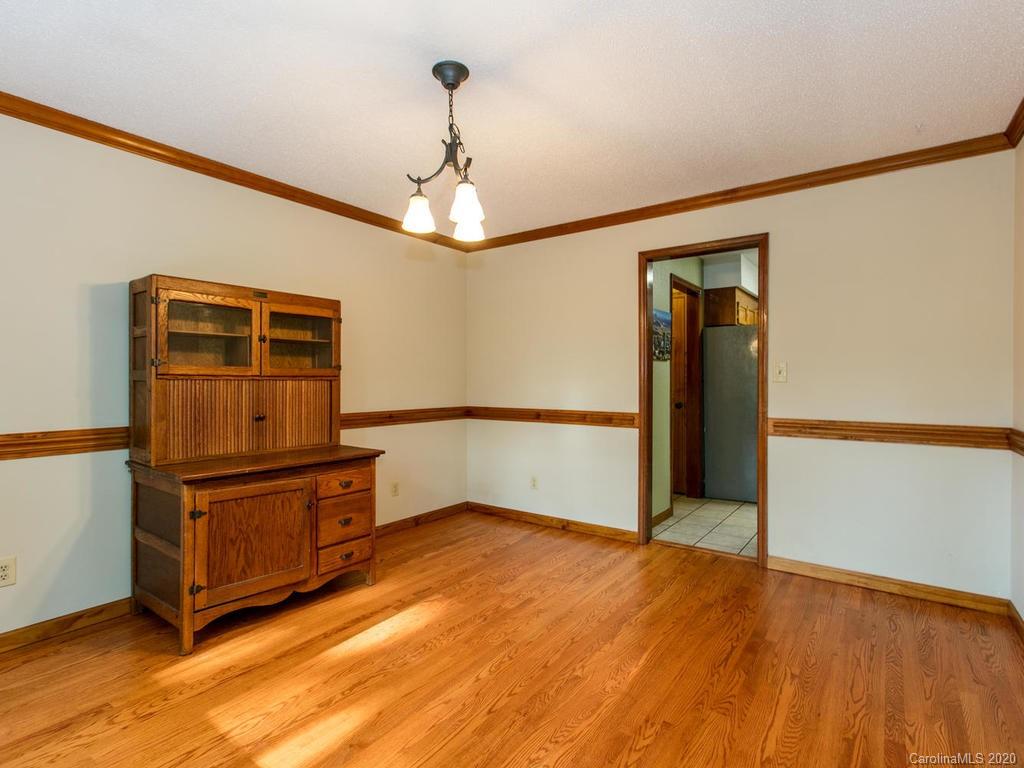 44 Wrights Cove Road Fairview, NC 28730 - Photo 15 of 37 Gallery Image 15