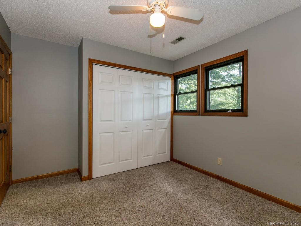 44 Wrights Cove Road Fairview, NC 28730 - Photo 23 of 37 Gallery Image 23