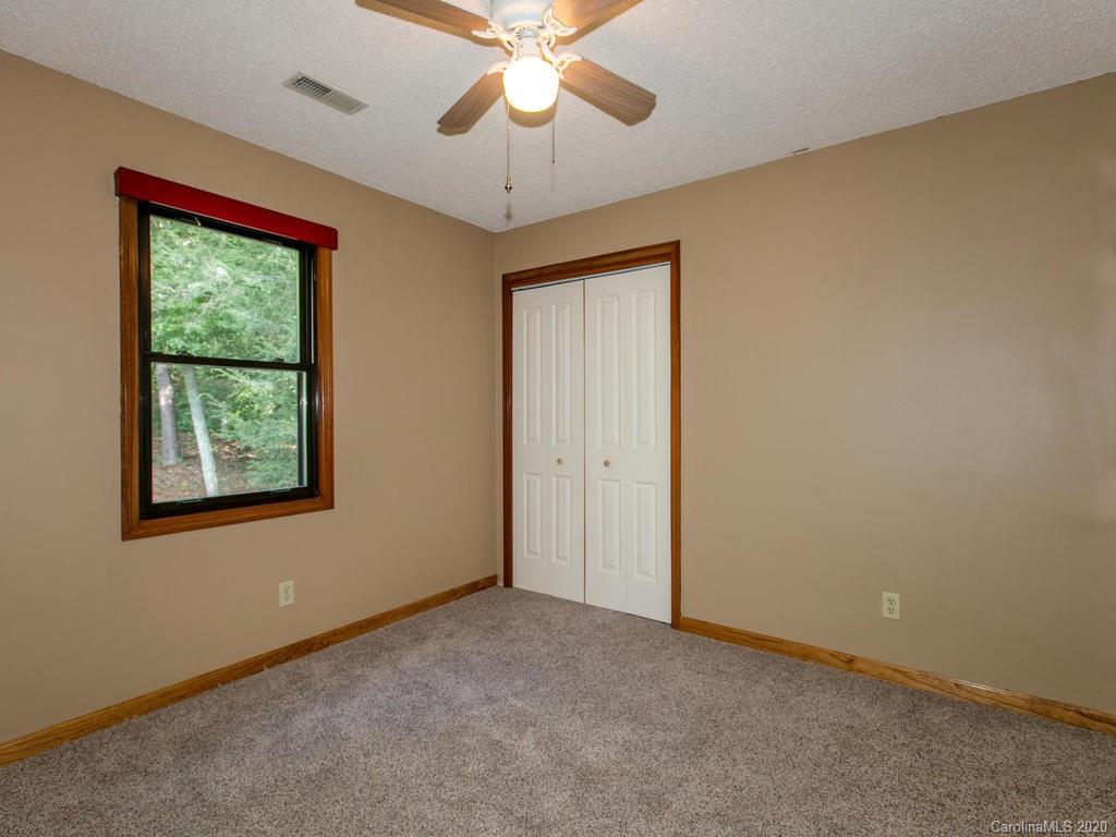 44 Wrights Cove Road Fairview, NC 28730 - Photo 27 of 37 Gallery Image 27