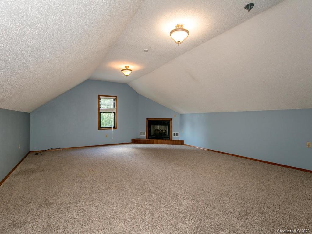 44 Wrights Cove Road Fairview, NC 28730 - Photo 28 of 37 Gallery Image 28
