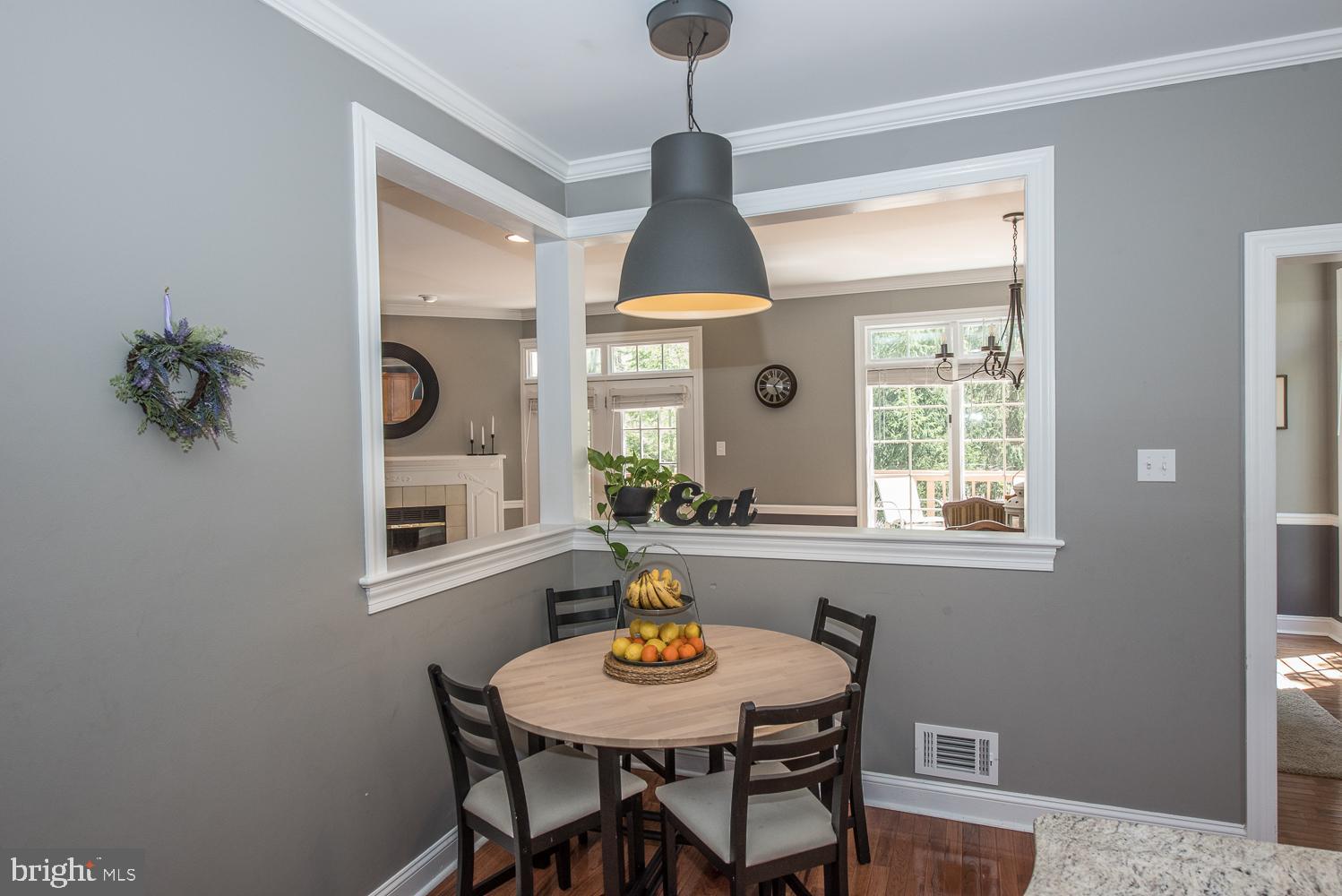 8 Lakeview Circle Berwyn, PA 19312 - Photo 13 of 44