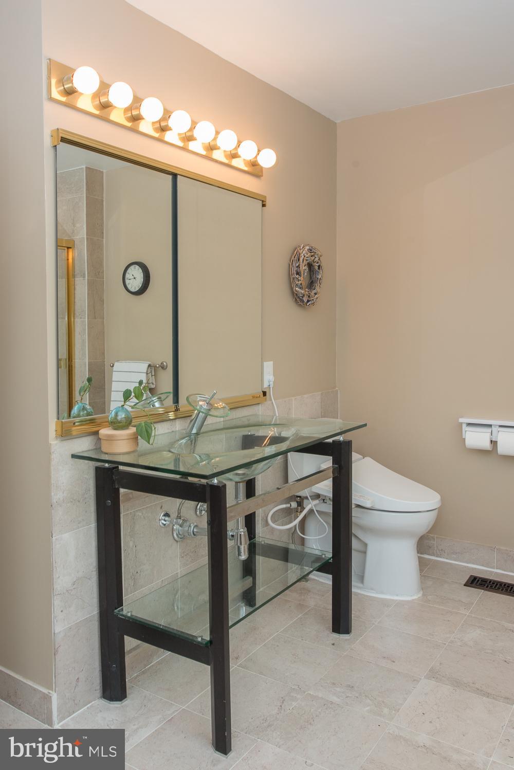 8 Lakeview Circle Berwyn, PA 19312 - Photo 22 of 44