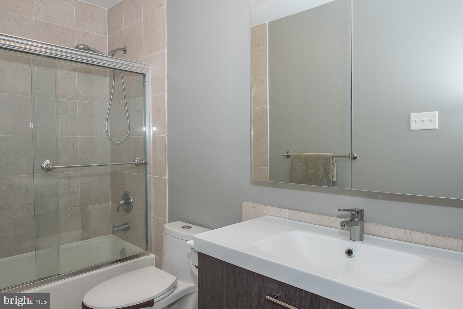 8 Lakeview Circle Berwyn, PA 19312 - Photo 26 of 44