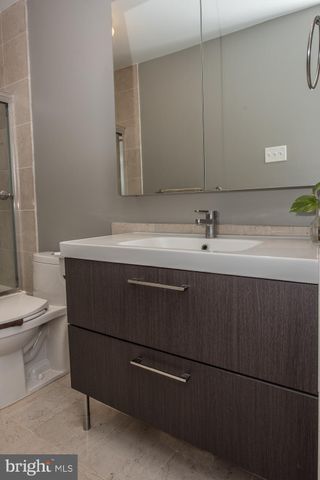 $516,000 | 8 Lakeview Circle, Berwyn, PA 19312