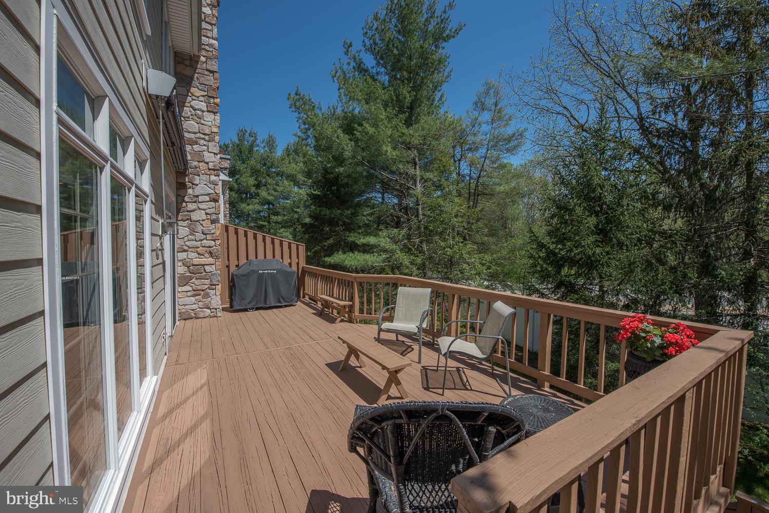 8 Lakeview Circle Berwyn, PA 19312 - Photo 37 of 44