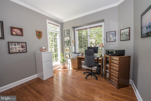 $516,000 | 8 Lakeview Circle, Berwyn, PA 19312