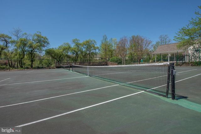 $516,000 | 8 Lakeview Circle, Berwyn, PA 19312