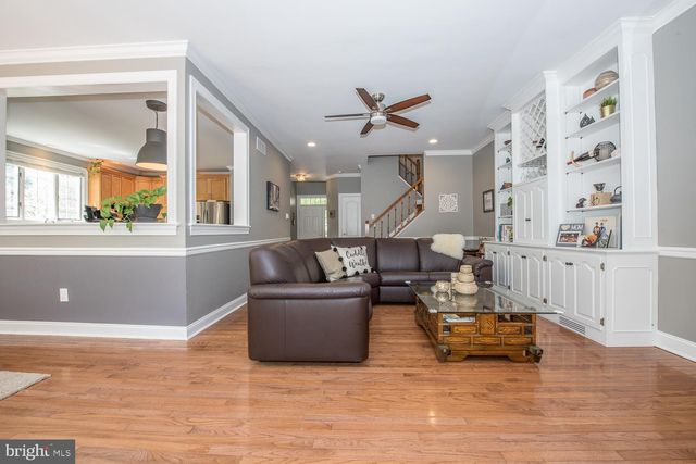 $516,000 | 8 Lakeview Circle, Berwyn, PA 19312