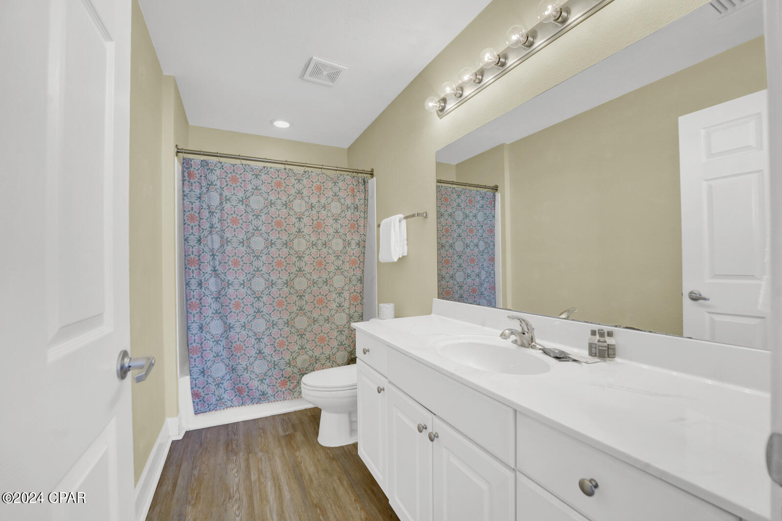 16819 Front Beach Road, Unit 12 Panama City Beach, FL 32413 - Photo 14 of 24