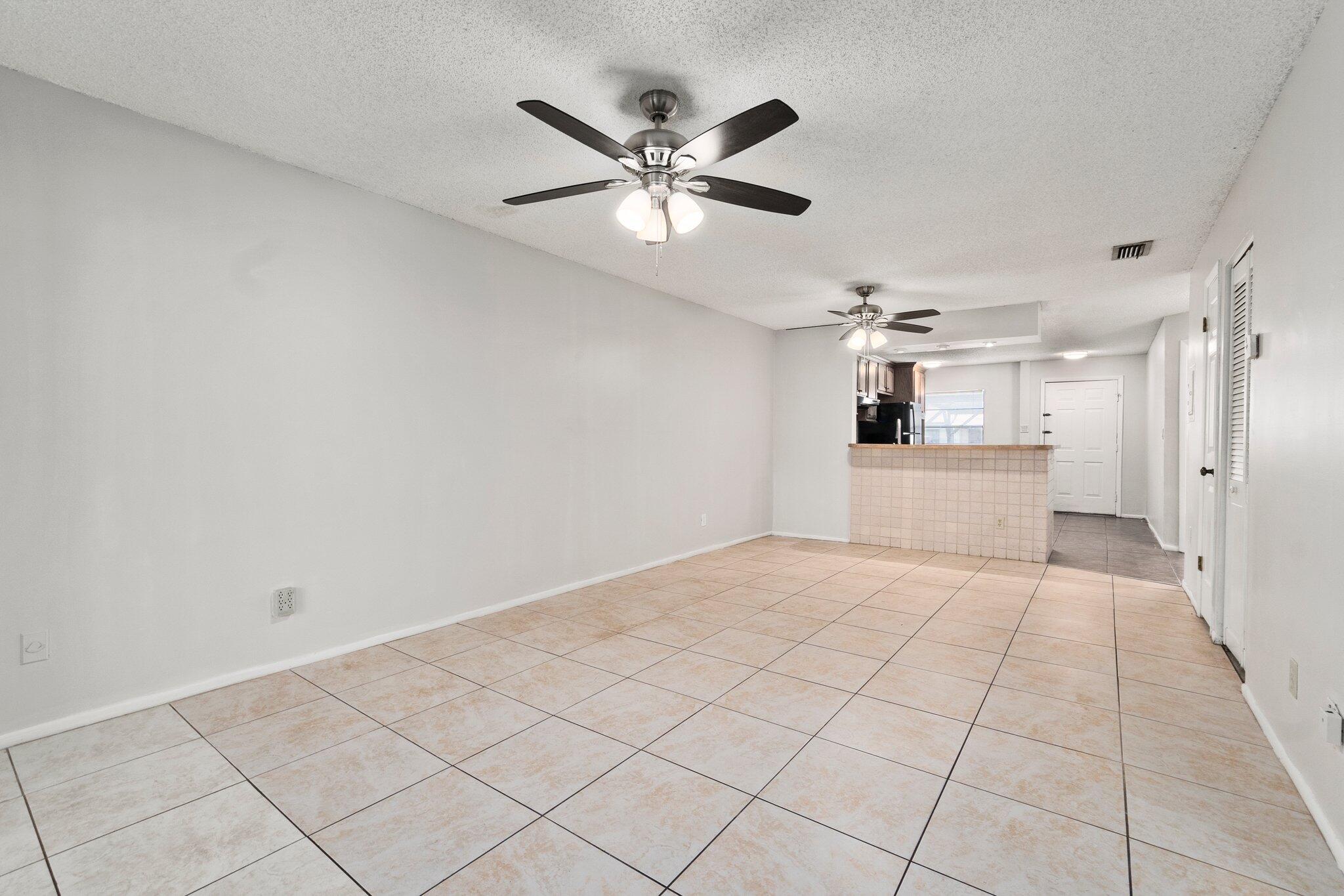6012 Indrio Road, Unit E2 Fort Pierce, FL 34951 - Photo 8 of 25 9-web-or-mls-DSC03172