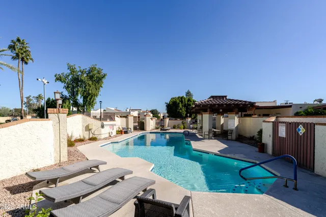 $399,000 | 1301 West Rio Salado Parkway, Unit 1, Mesa, AZ 85201