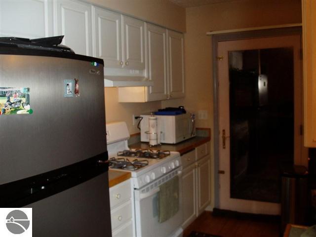 7620 Karlin Road Interlochen, MI 49643 - Photo 8 of 14 1722999-7.JPG
