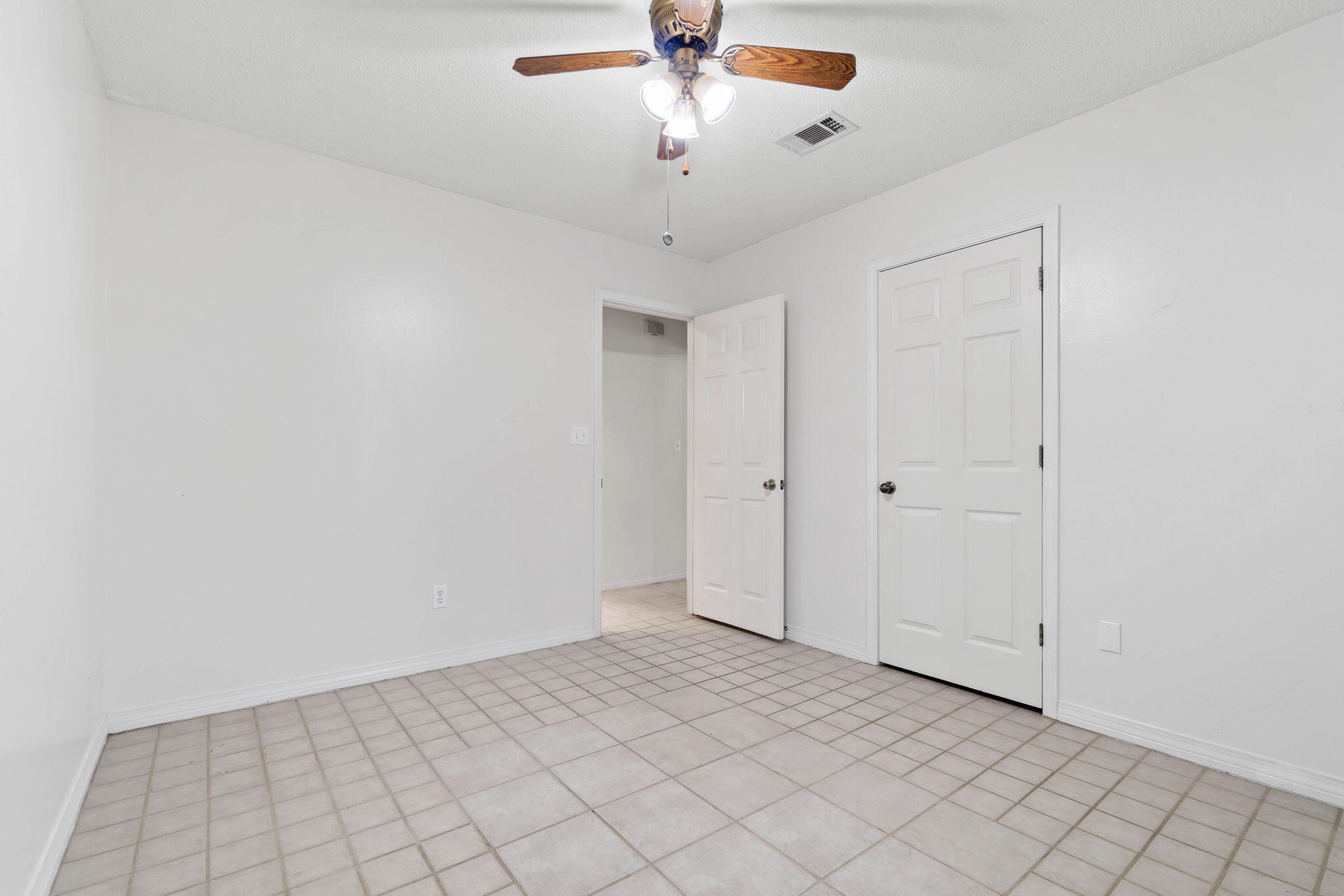 8532 Misty Ridge Lane Navarre, FL 32566 - Photo 29 of 46 29-web-or-mls-Final-29