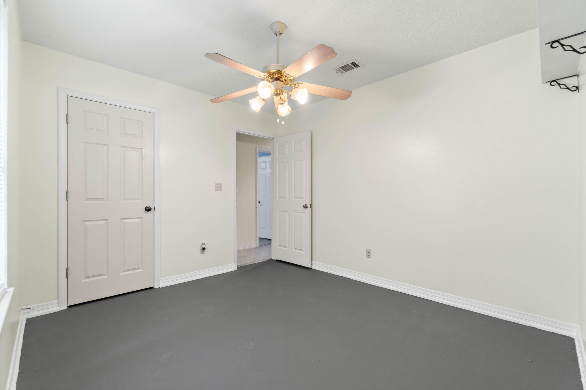8532 Misty Ridge Lane Navarre, FL 32566 - Photo 33 of 46 19-web-or-mls-Final-19