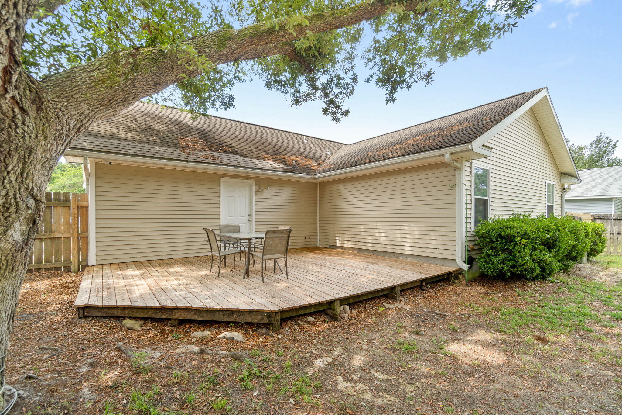8532 Misty Ridge Lane Navarre, FL 32566 - Photo 35 of 46 33-web-or-mls-Final-33
