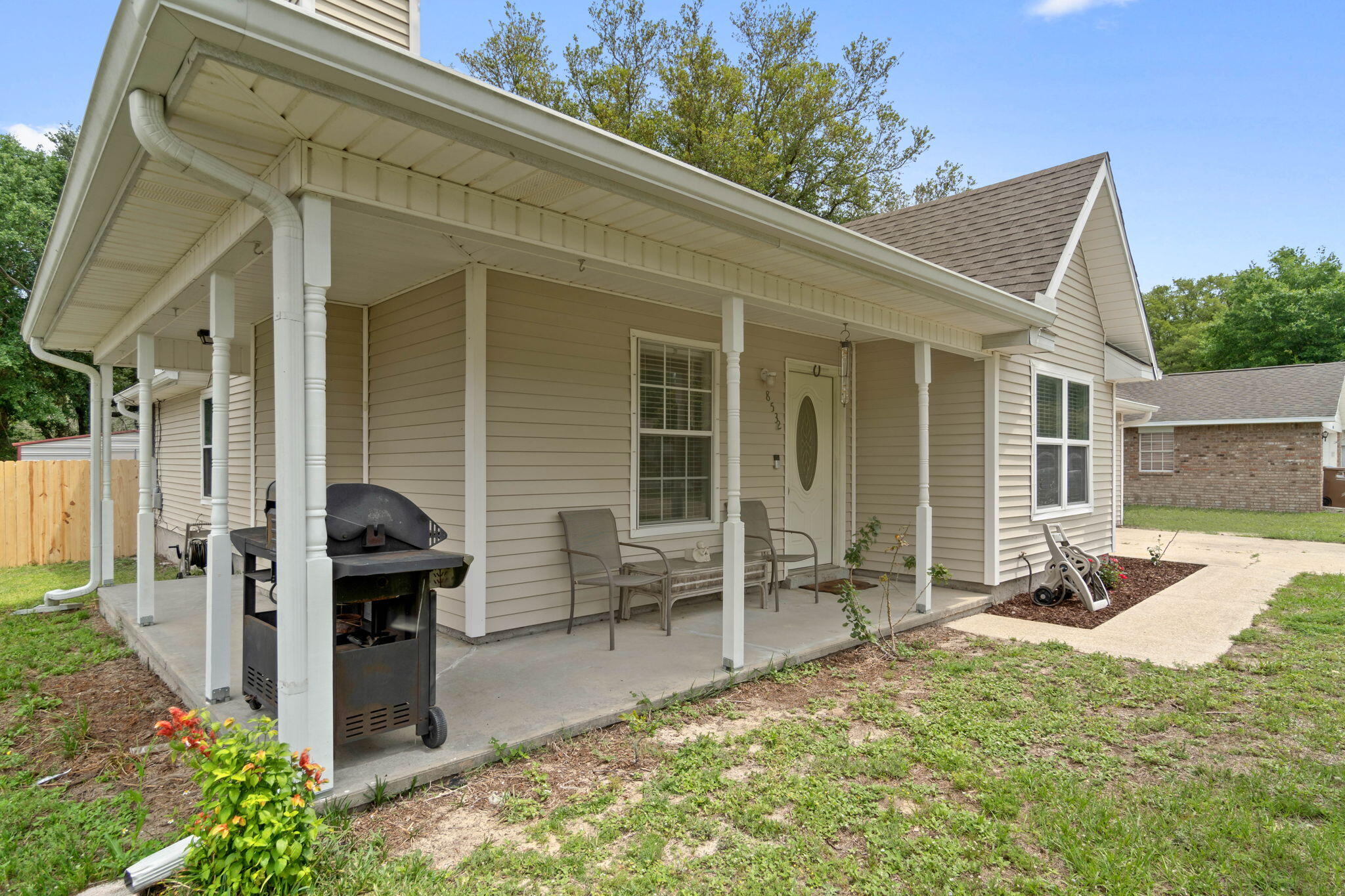 8532 Misty Ridge Lane Navarre, FL 32566 - Photo 5 of 46 3-web-or-mls-Final-3