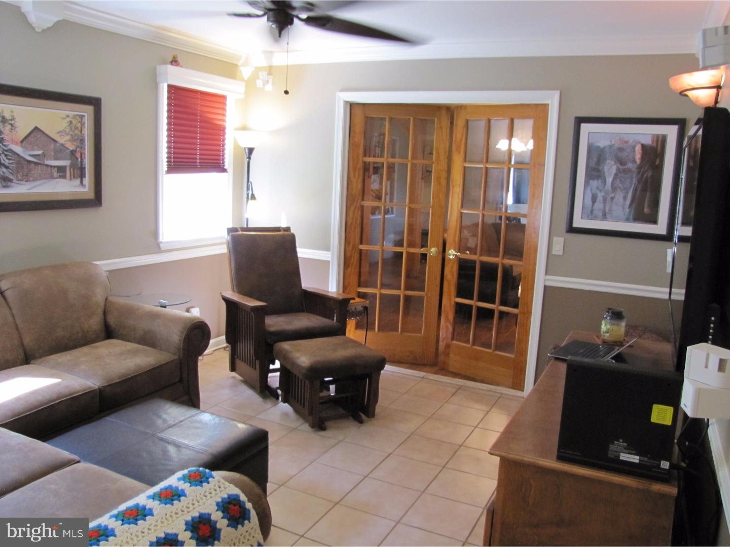 311 Lamparter Road Quarryville, PA 17566 - Photo 8 of 25 Living Room