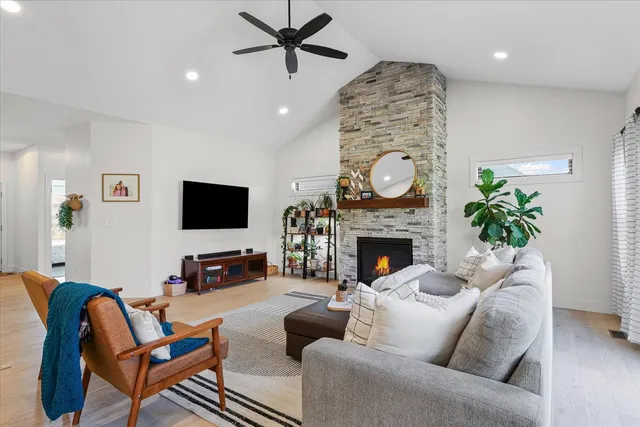 $497,000 | 1614 Kassen Avenue, Mahomet, IL 61853