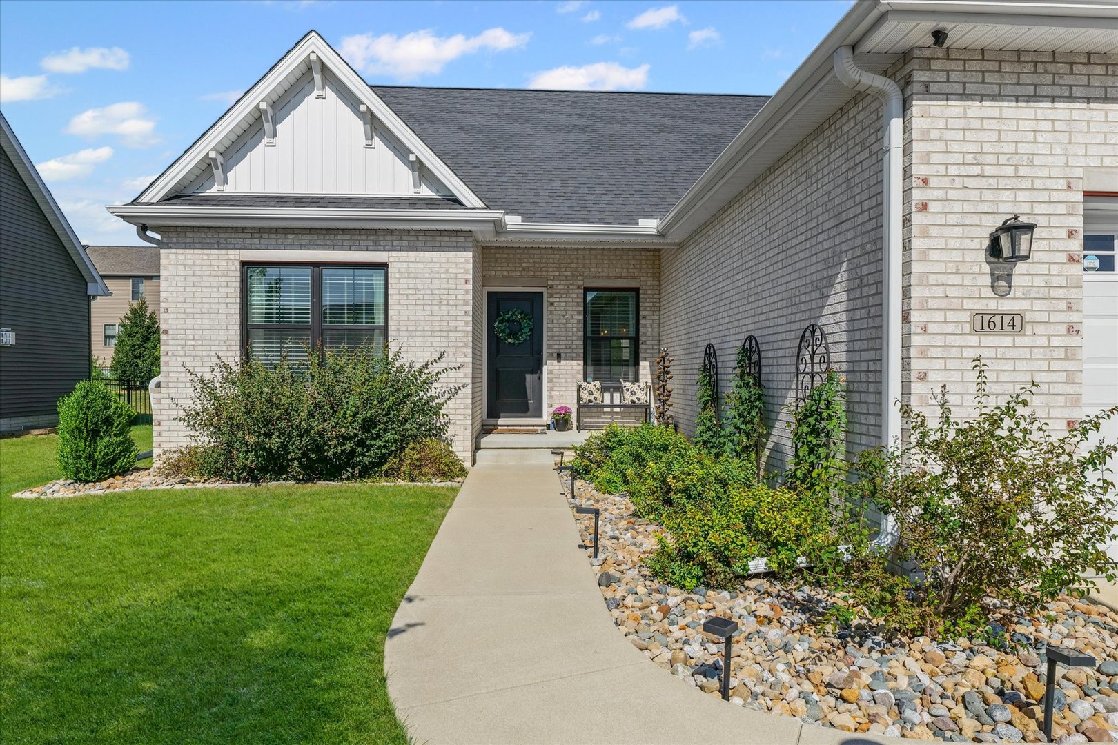 1614 Kassen Avenue Mahomet, IL 61853 - Photo 4 of 41